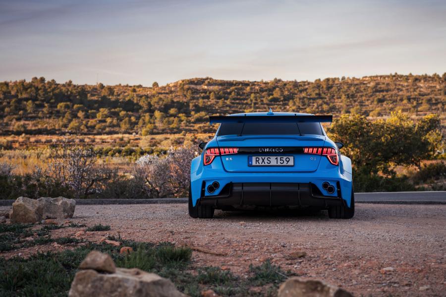  LYNK&Co 03 Cyan Concept 2019 года  (фото 28 из 43)
